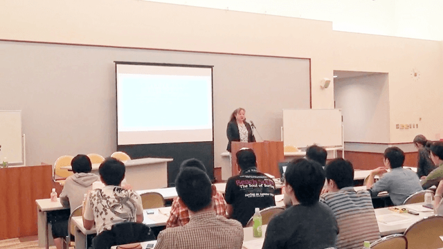 加藤なぎさの文京シビックセンター講演風景の写真